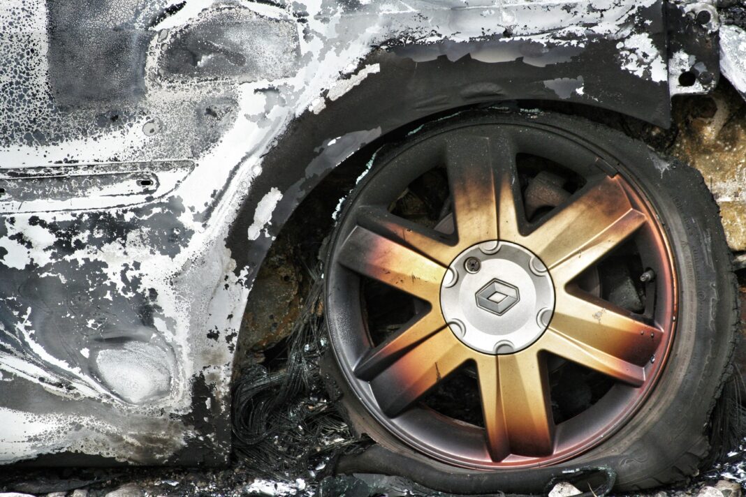 What Is a Collision Insurance Deductible? How It Works & What You'll Pay